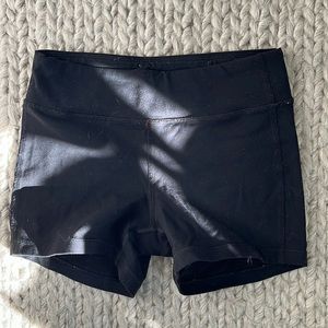 Athleta girl chit chat black shorts